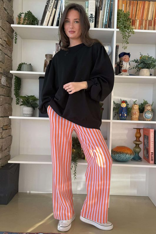 Nova Soft Tech Puff Sleeve Sweatshirt Black /10 Pre order 10 days